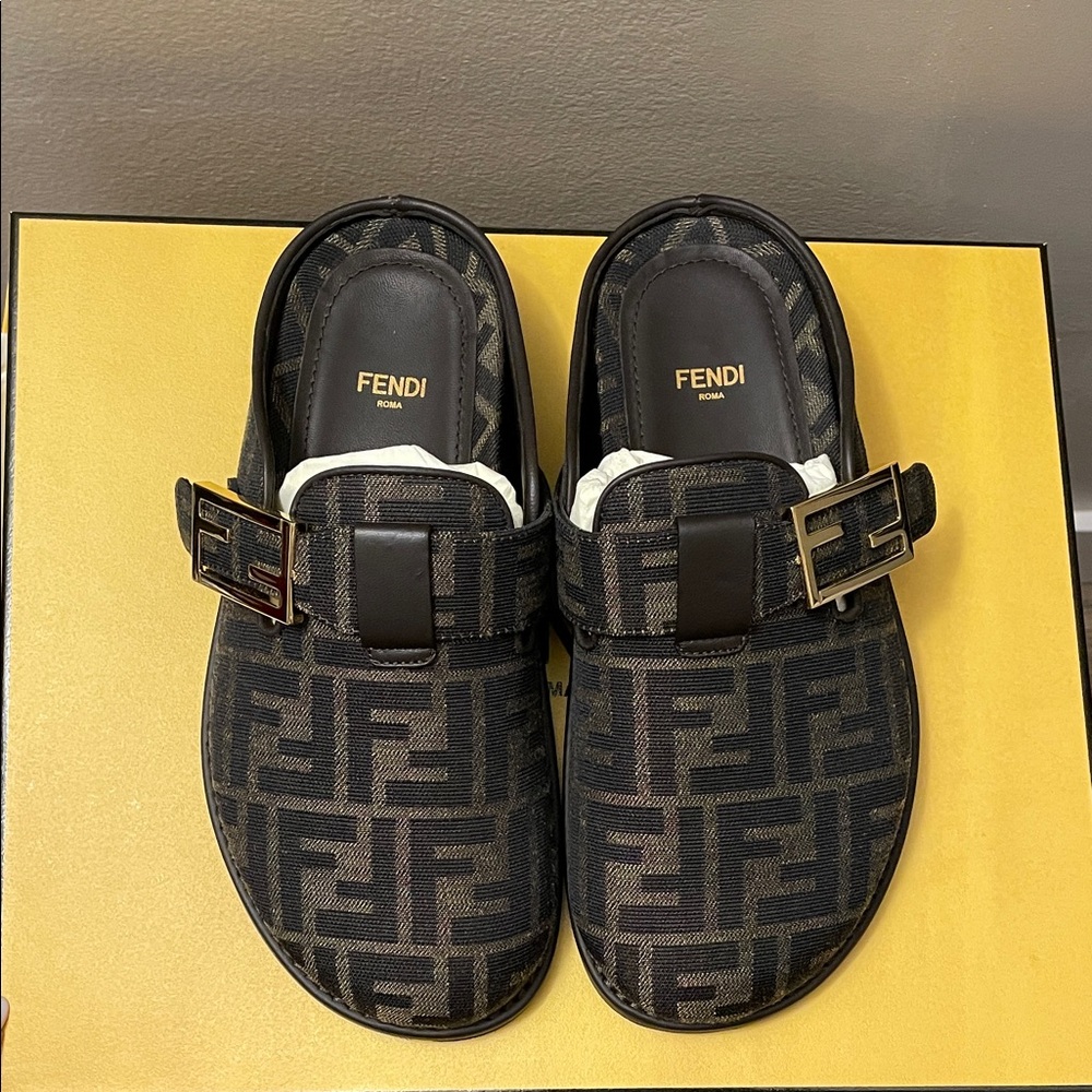 Fendi Women's Yellow Flats